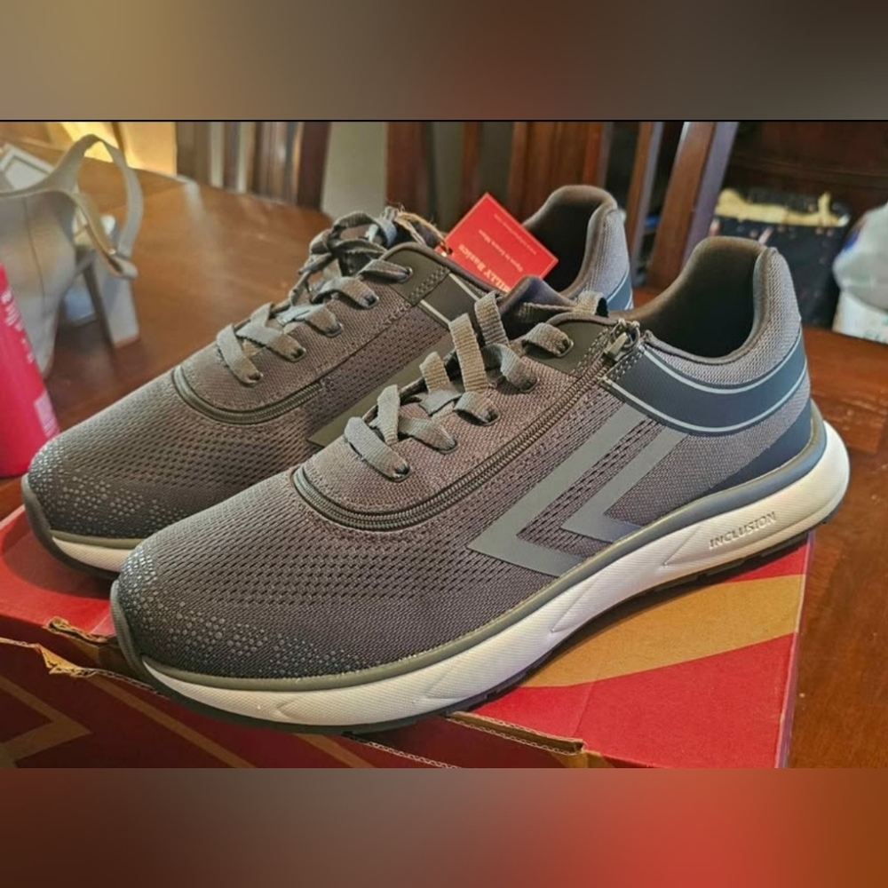 Men's Sz 12W Black and Gray BILLY Sneakers NEW